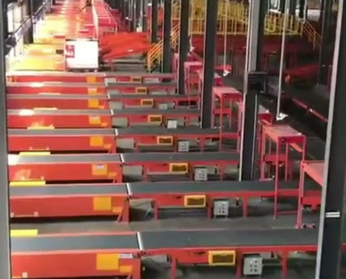 簡述常見的伸縮皮帶輸送機(jī)故障及維修方法 簡述常見的伸縮皮帶輸送機(jī)故障及維修方法